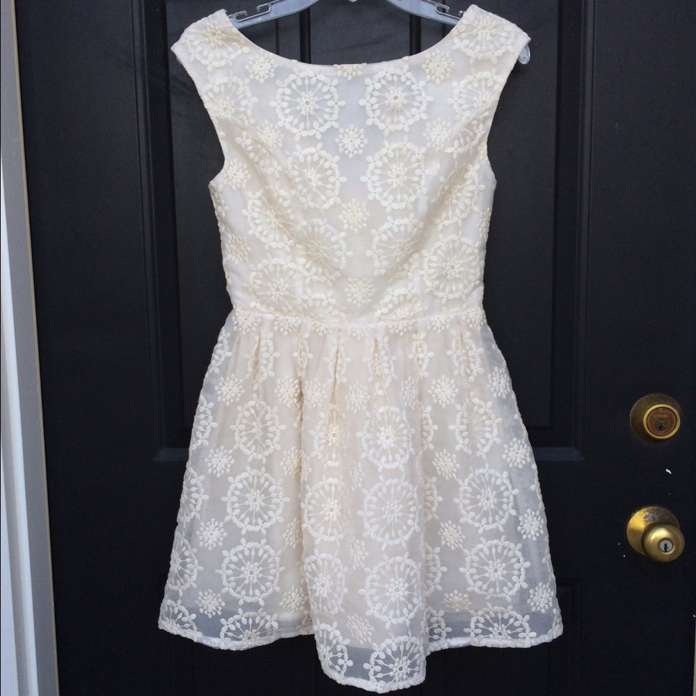 TopShop Cream Lace Dress